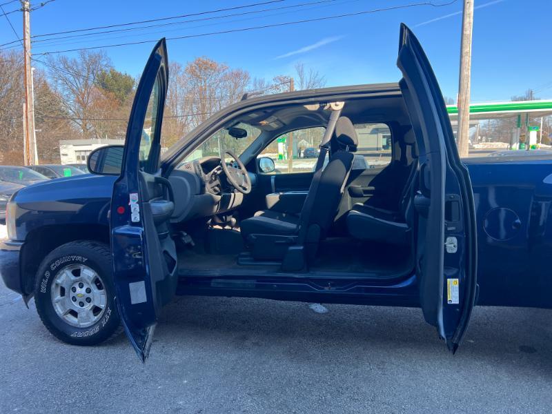 Chevrolet Silverado 1500 Work Truck Ext. Cab Long Box 4WD 2009