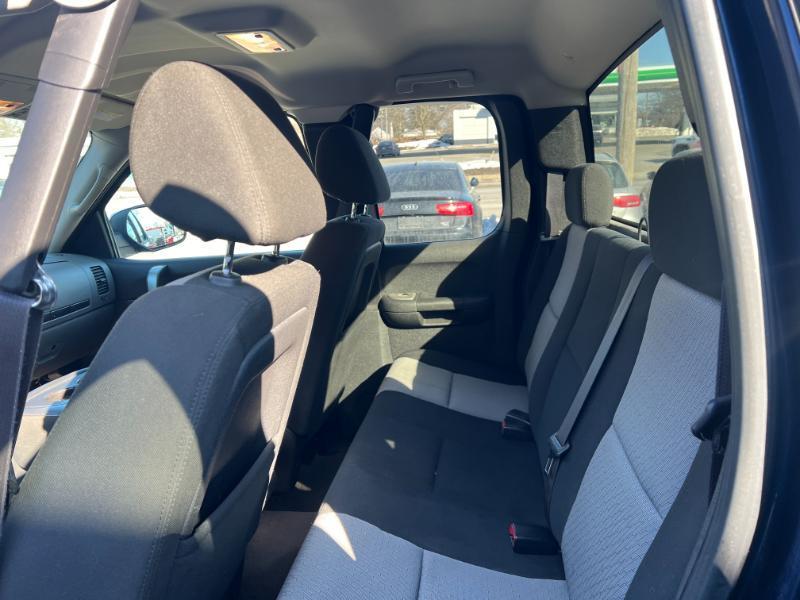 Chevrolet Silverado 1500 Work Truck Ext. Cab Long Box 4WD 2009