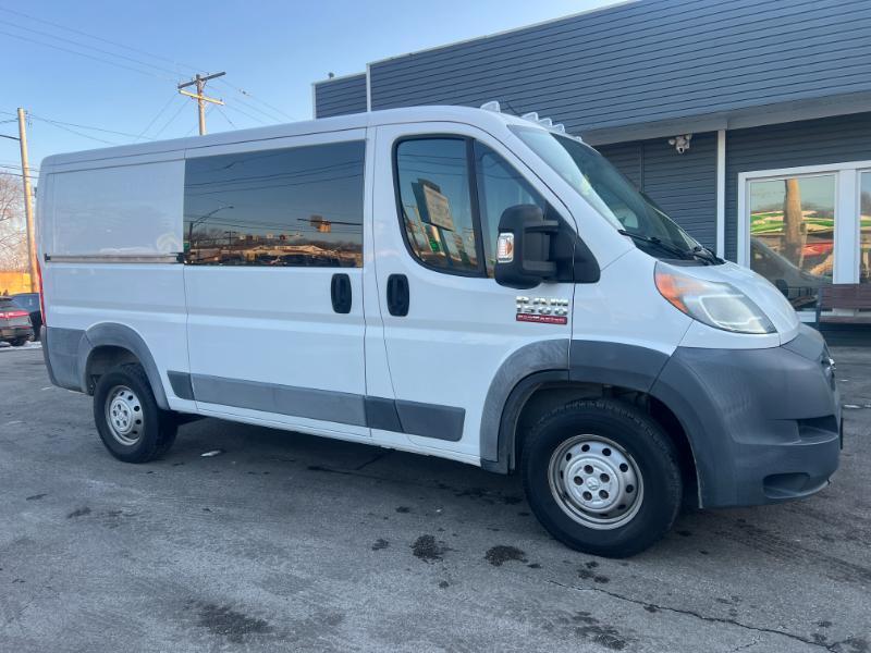 RAM Promaster 1500 Low Roof Tradesman 136-in. WB 2016