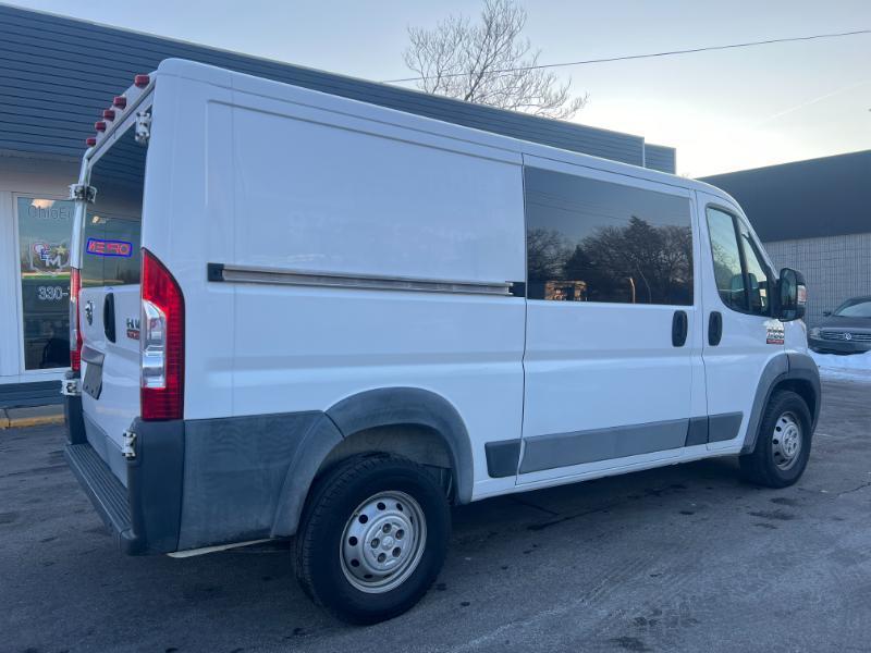 RAM Promaster 1500 Low Roof Tradesman 136-in. WB 2016