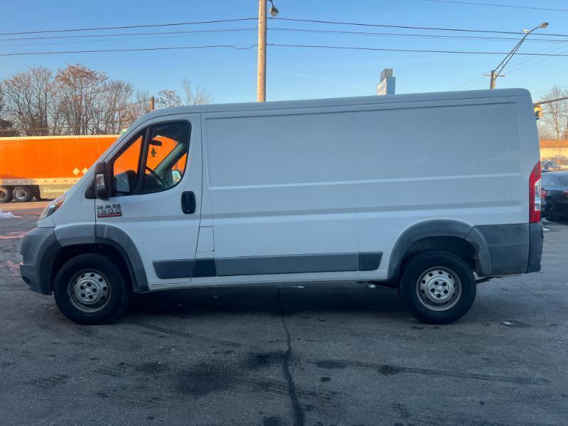 RAM Promaster 1500 Low Roof Tradesman 136-in. WB 2016