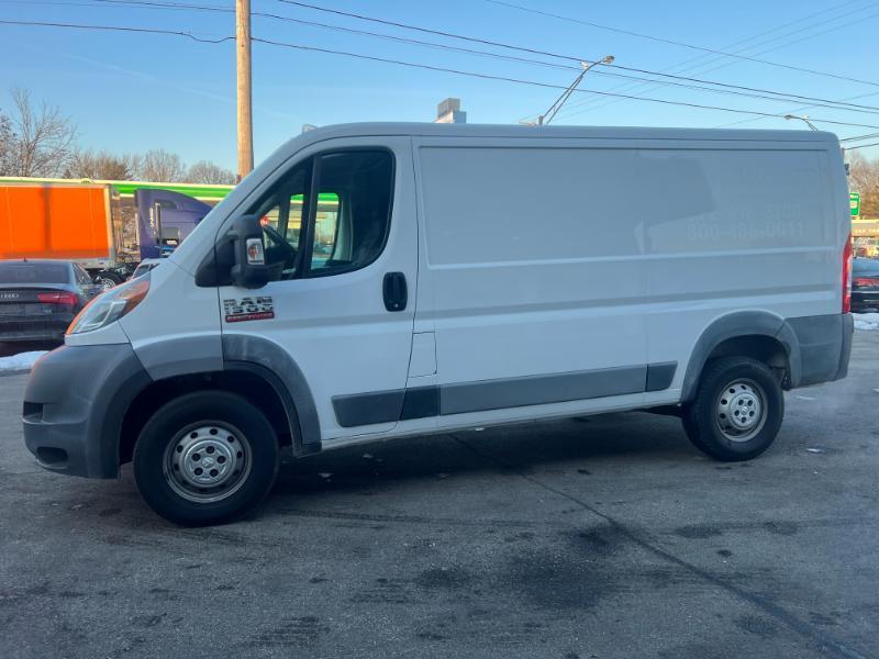RAM Promaster 1500 Low Roof Tradesman 136-in. WB 2016