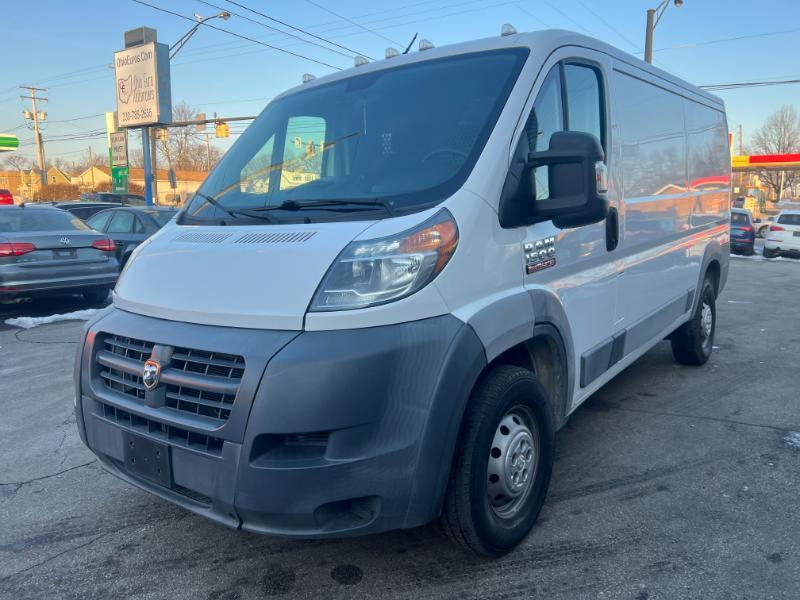 RAM Promaster 1500 Low Roof Tradesman 136-in. WB 2016