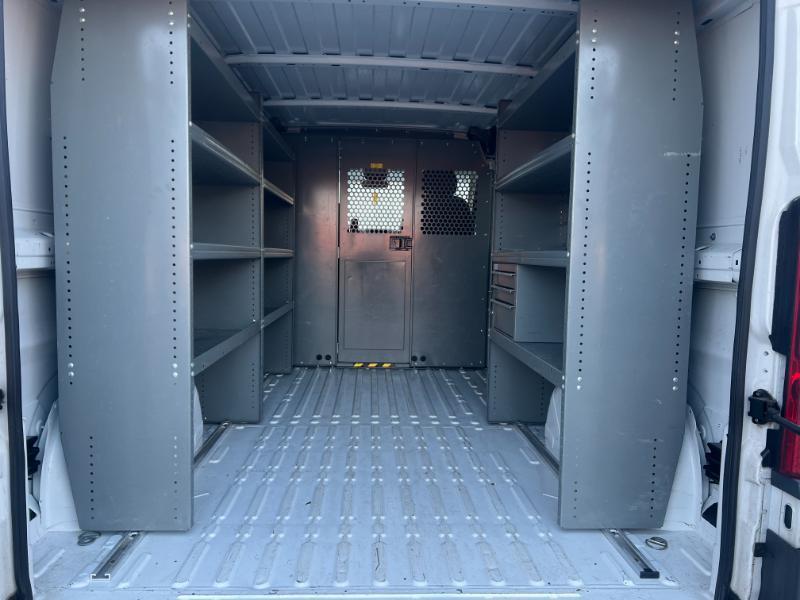 RAM Promaster 1500 Low Roof Tradesman 136-in. WB 2016