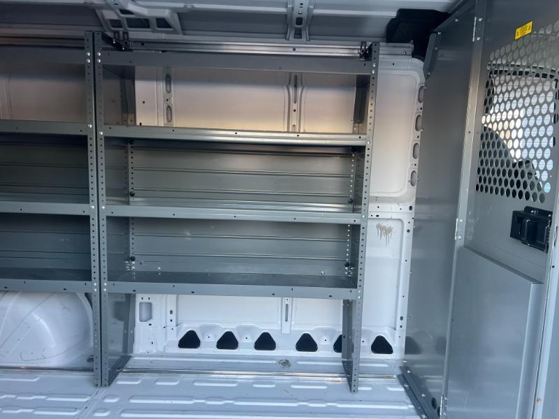 RAM Promaster 1500 Low Roof Tradesman 136-in. WB 2016