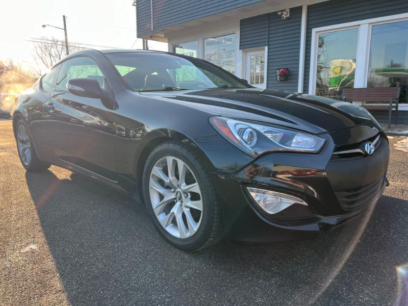 Hyundai Genesis Coupe 3.8 Track Manual 2013