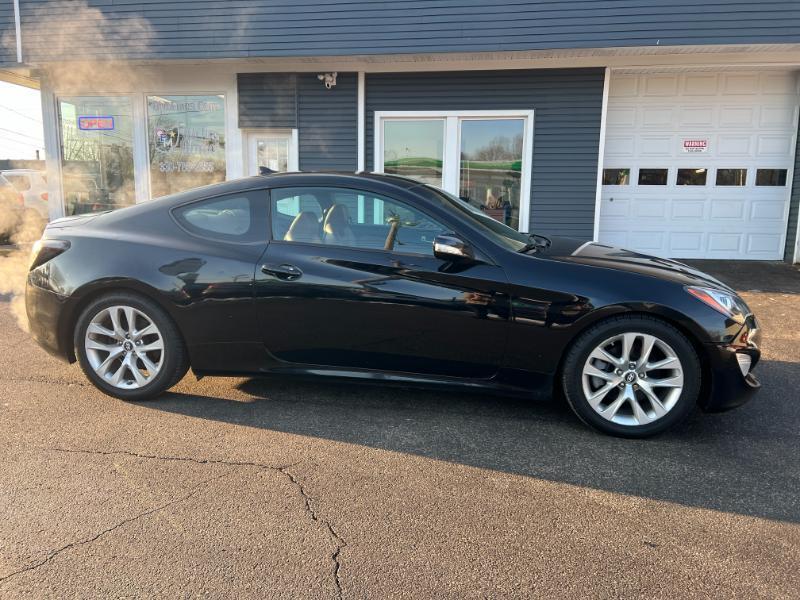 Hyundai Genesis Coupe 3.8 Track Manual 2013