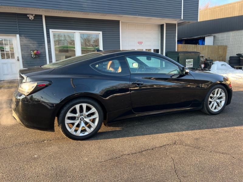 Hyundai Genesis Coupe 3.8 Track Manual 2013