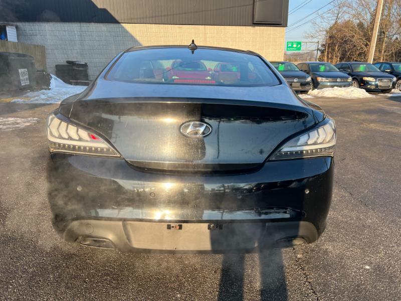 Hyundai Genesis Coupe 3.8 Track Manual 2013