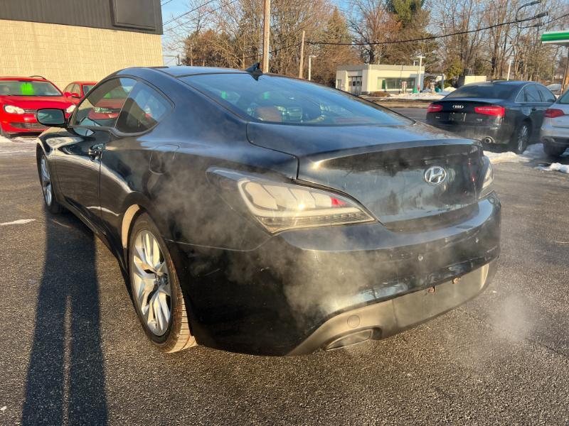 Hyundai Genesis Coupe 3.8 Track Manual 2013