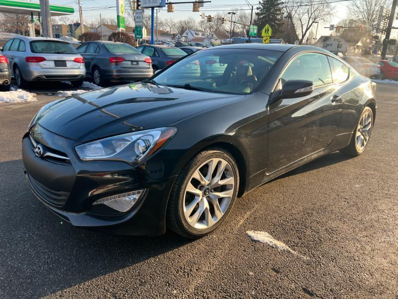 Hyundai Genesis Coupe 3.8 Track Manual 2013