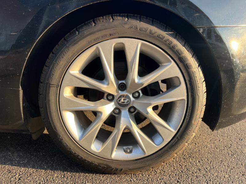 Hyundai Genesis Coupe 3.8 Track Manual 2013