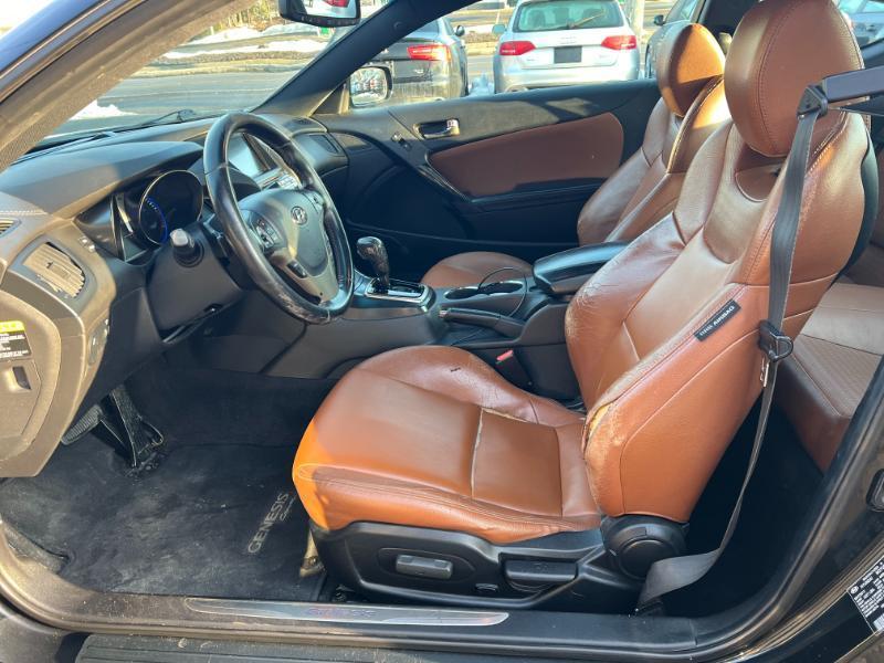 Hyundai Genesis Coupe 3.8 Track Manual 2013