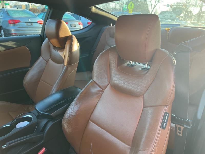 Hyundai Genesis Coupe 3.8 Track Manual 2013