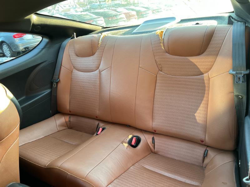 Hyundai Genesis Coupe 3.8 Track Manual 2013