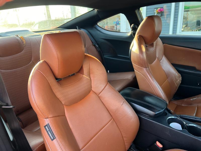 Hyundai Genesis Coupe 3.8 Track Manual 2013