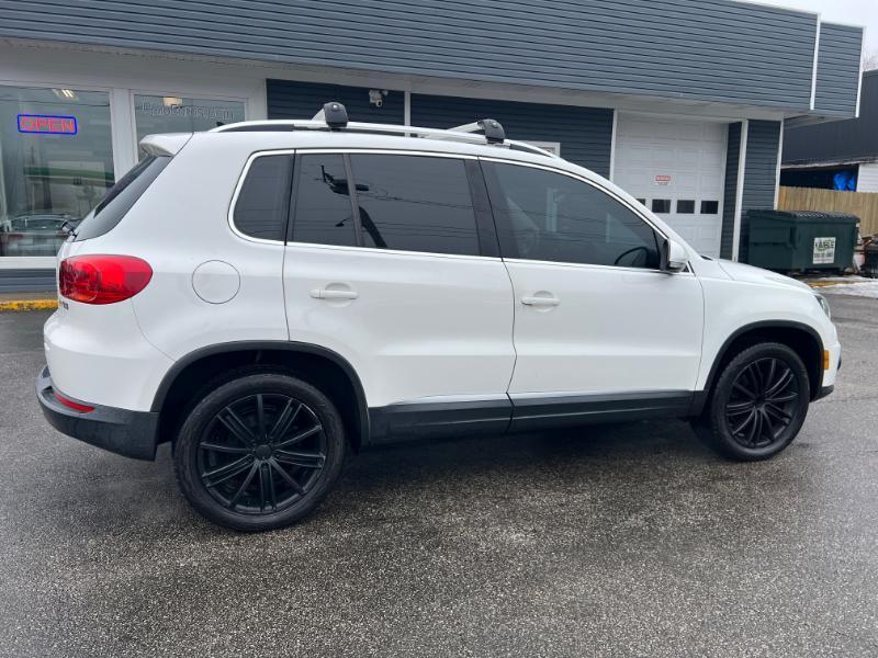 Volkswagen Tiguan S 2014