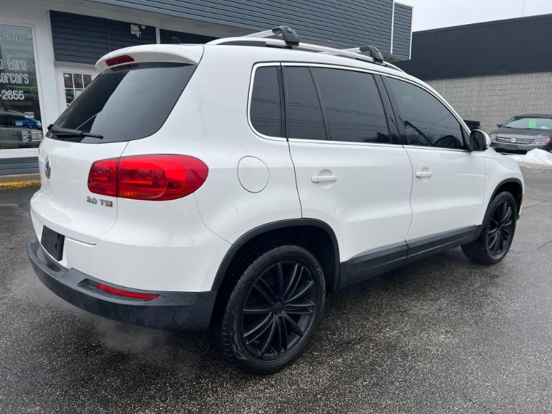 Volkswagen Tiguan S 2014