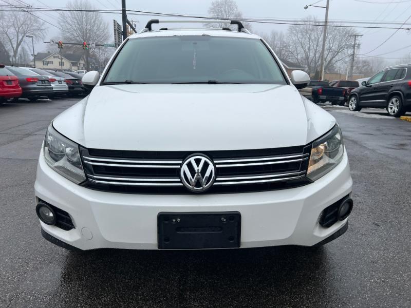 Volkswagen Tiguan S 2014