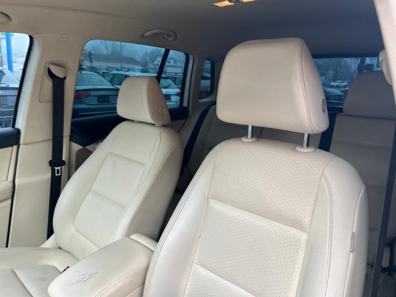 Volkswagen Tiguan S 2014