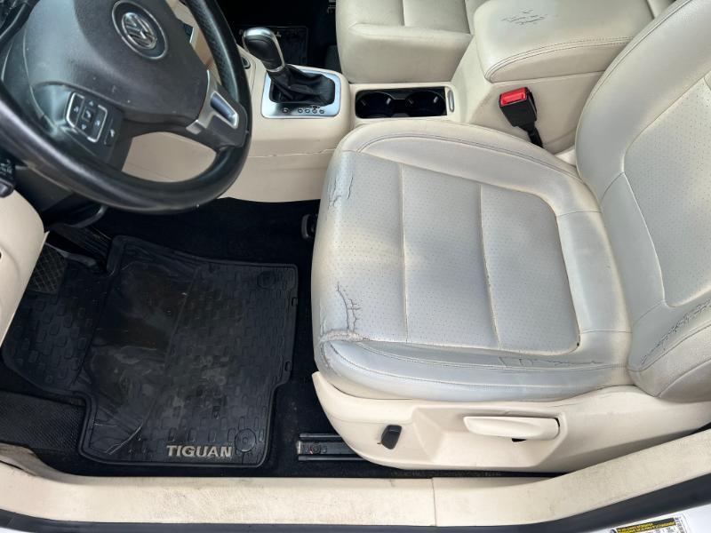 Volkswagen Tiguan S 2014