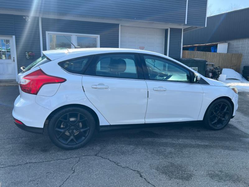 Ford Focus SE Hatch 2013