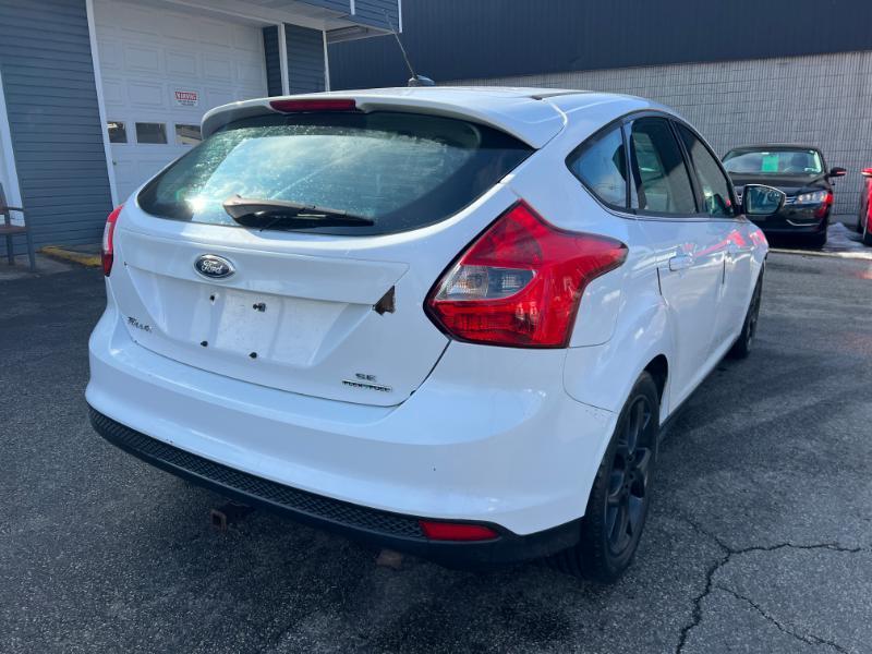 Ford Focus SE Hatch 2013