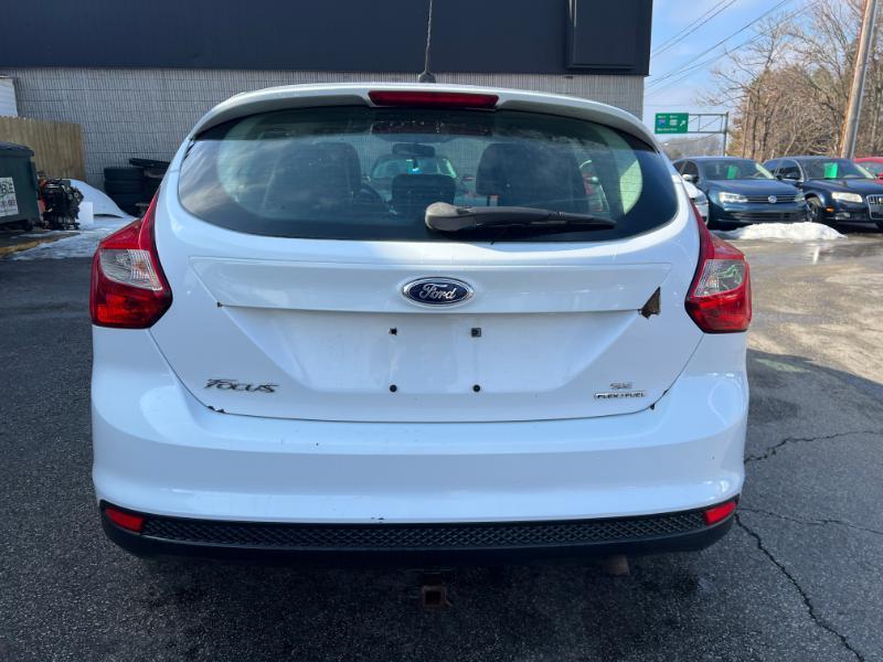 Ford Focus SE Hatch 2013