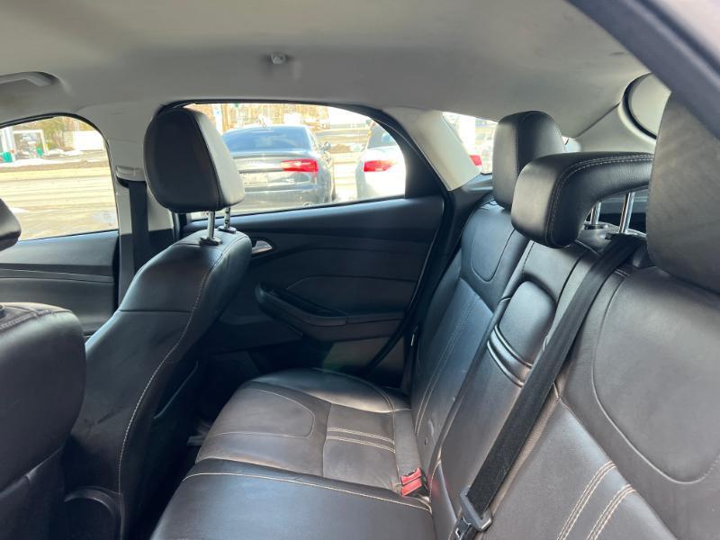 Ford Focus SE Hatch 2013