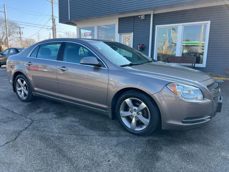 Chevrolet Malibu 1LT 2011