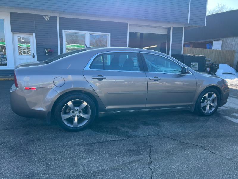 Chevrolet Malibu 1LT 2011