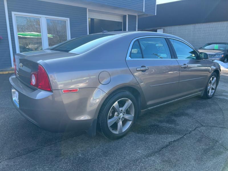 Chevrolet Malibu 1LT 2011