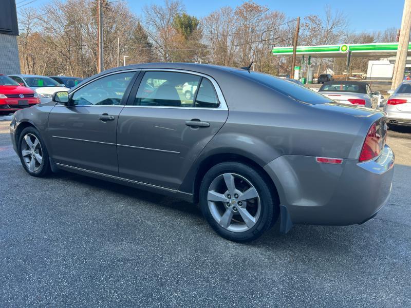 Chevrolet Malibu 1LT 2011