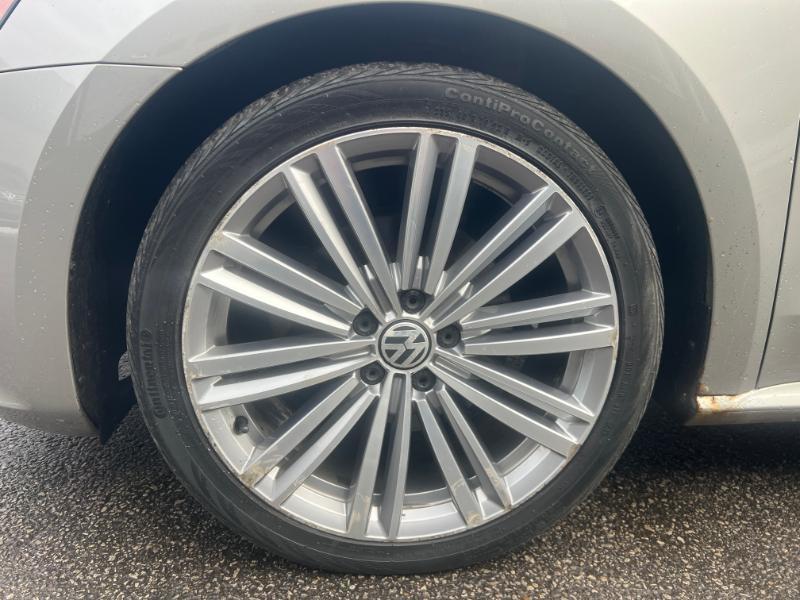 Volkswagen Passat 1.8T SE AT PZEV 2014