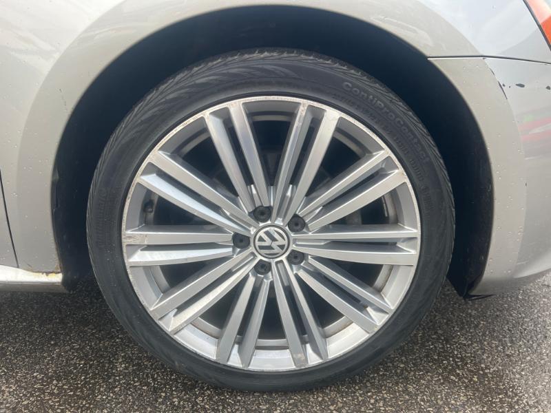 Volkswagen Passat 1.8T SE AT PZEV 2014