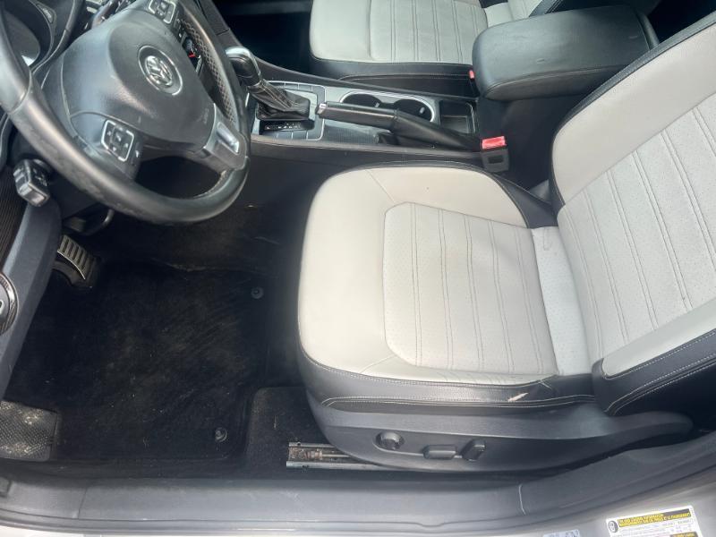 Volkswagen Passat 1.8T SE AT PZEV 2014