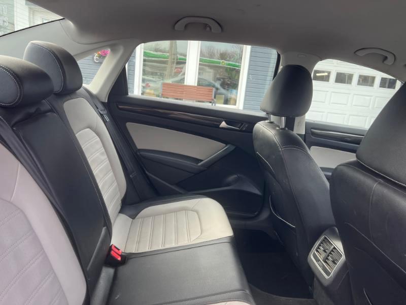 Volkswagen Passat 1.8T SE AT PZEV 2014