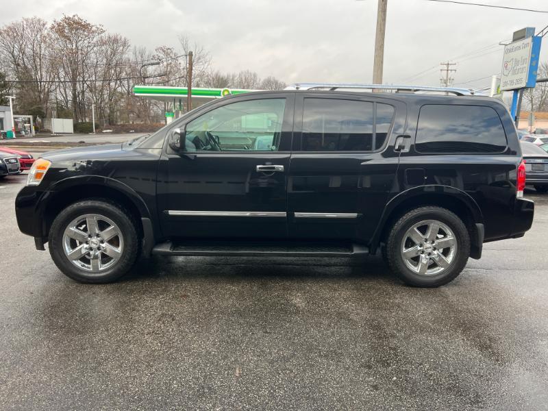 Nissan Armada Platinum 4WD 2011