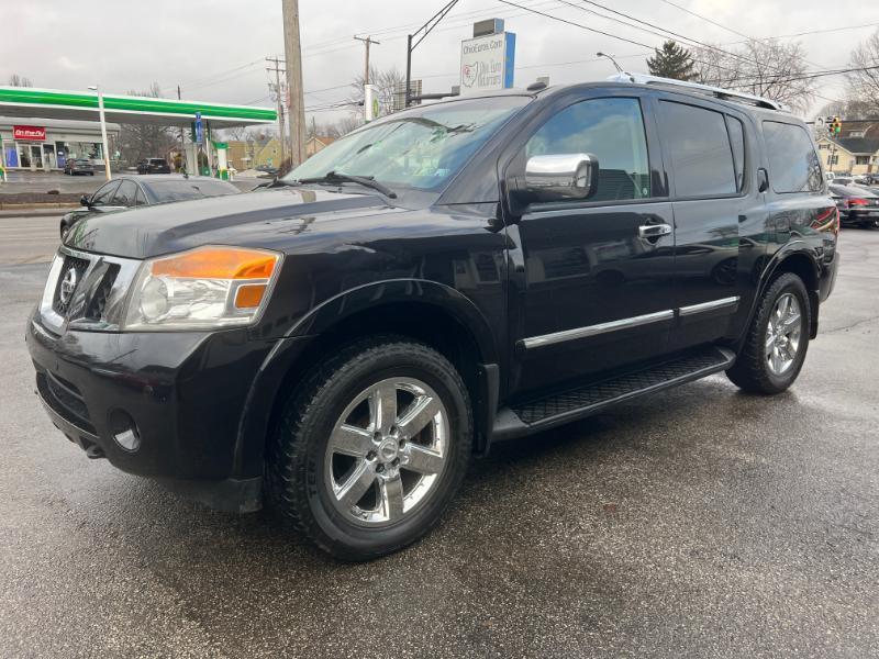 Nissan Armada Platinum 4WD 2011