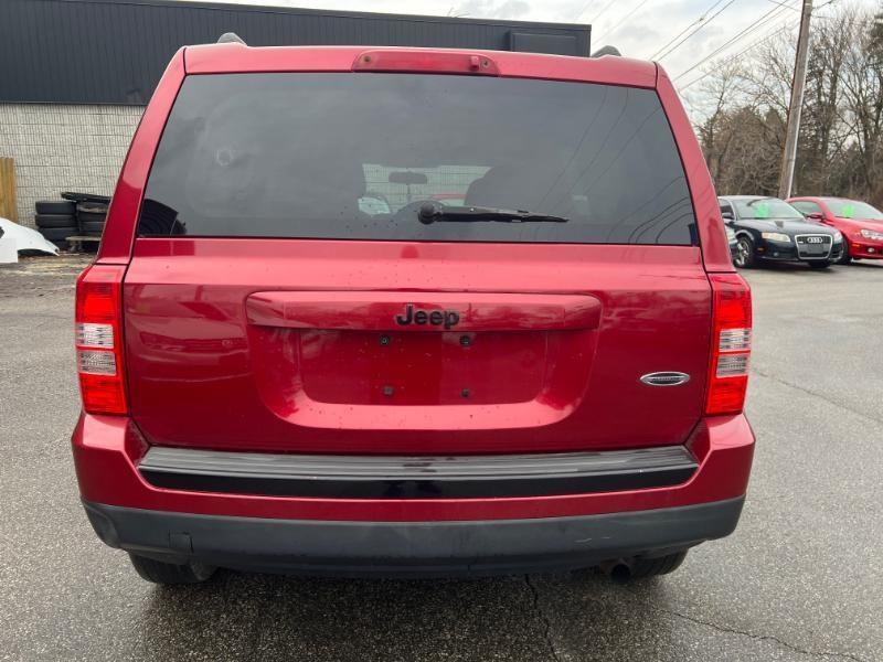 Jeep Patriot Sport 2WD 2014