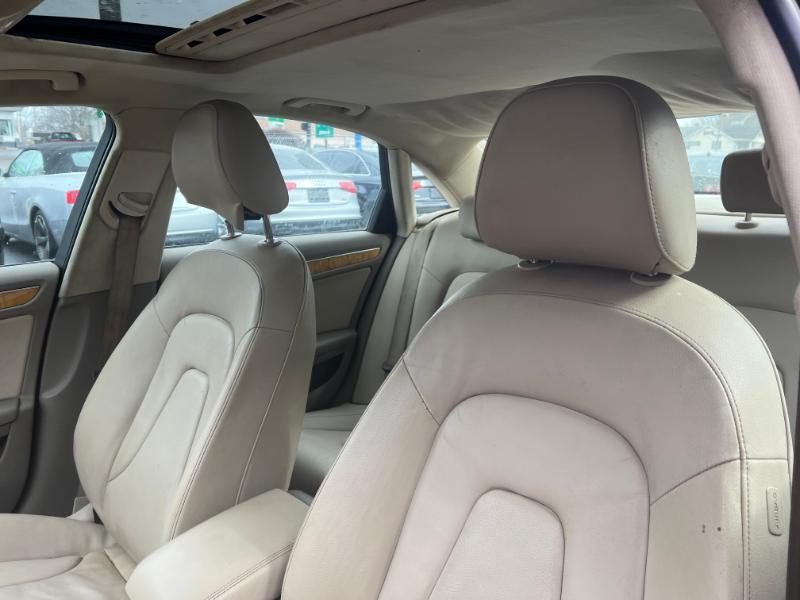 Audi A4 2.0 T Sedan quattro Tiptronic 2009