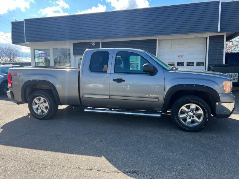 GMC Sierra 1500 SLE Ext. Cab 4WD 2013