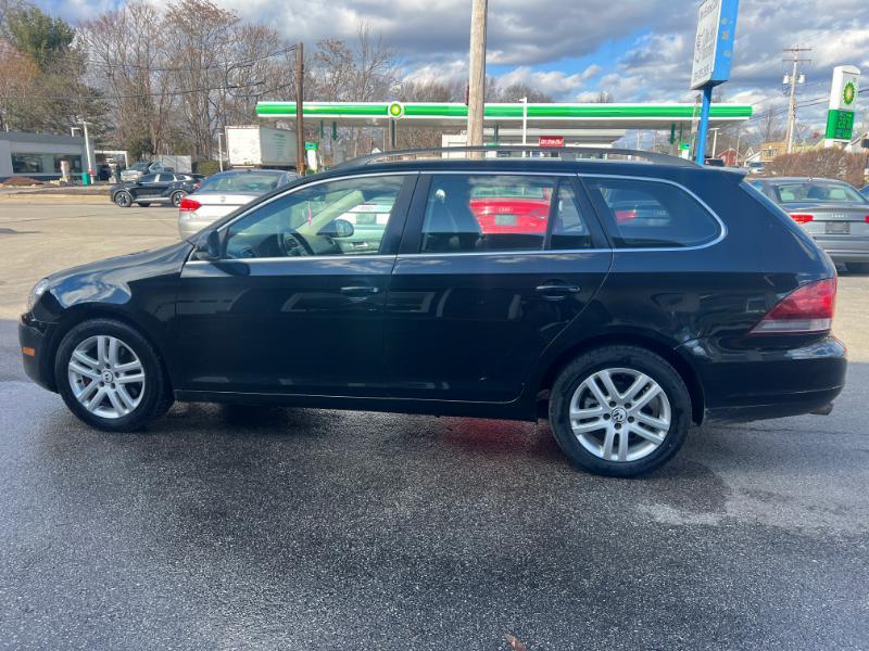 Volkswagen Jetta SportWagen 2.0L TDI 2011