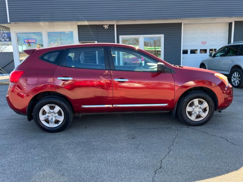 Nissan Rogue S AWD 2011
