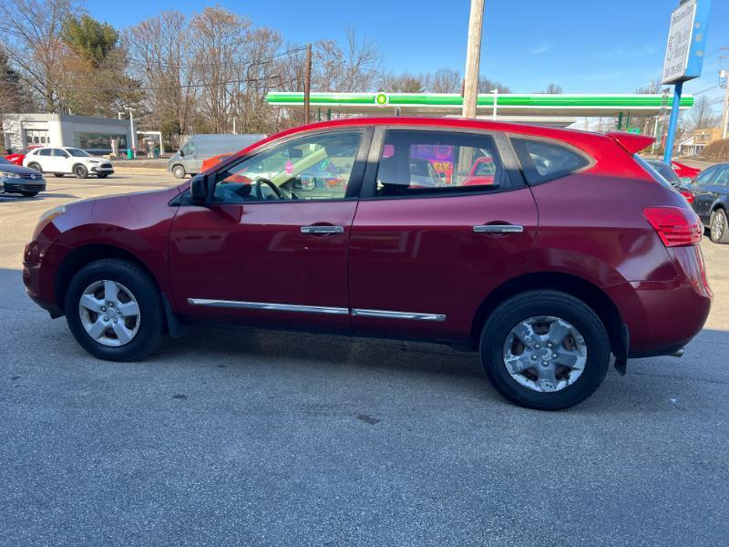 Nissan Rogue S AWD 2011