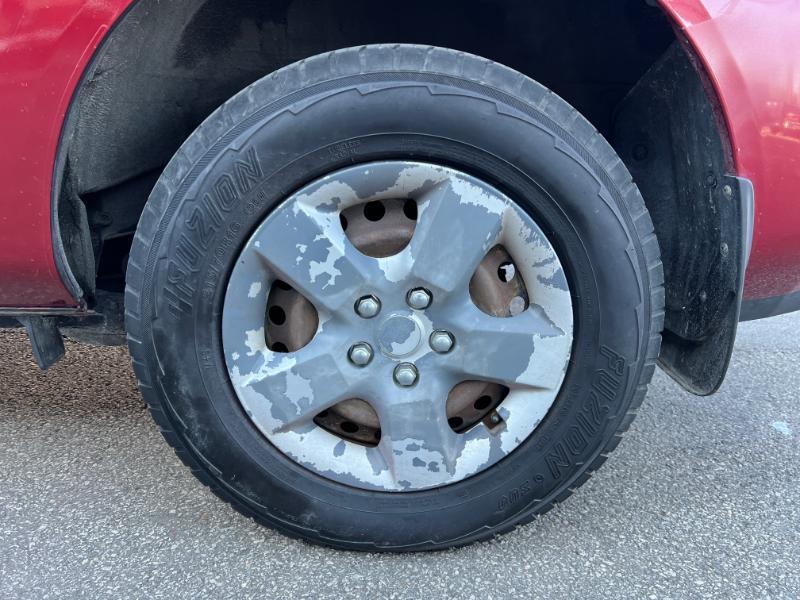 Nissan Rogue S AWD 2011