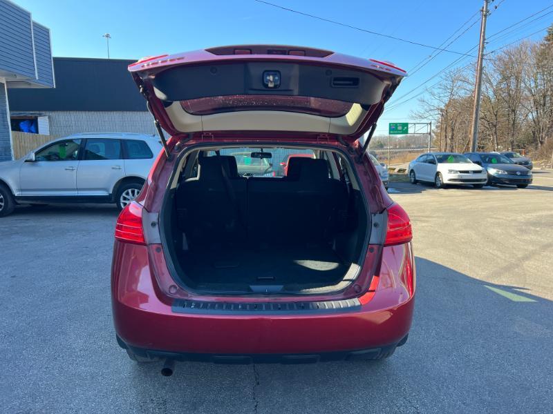 Nissan Rogue S AWD 2011