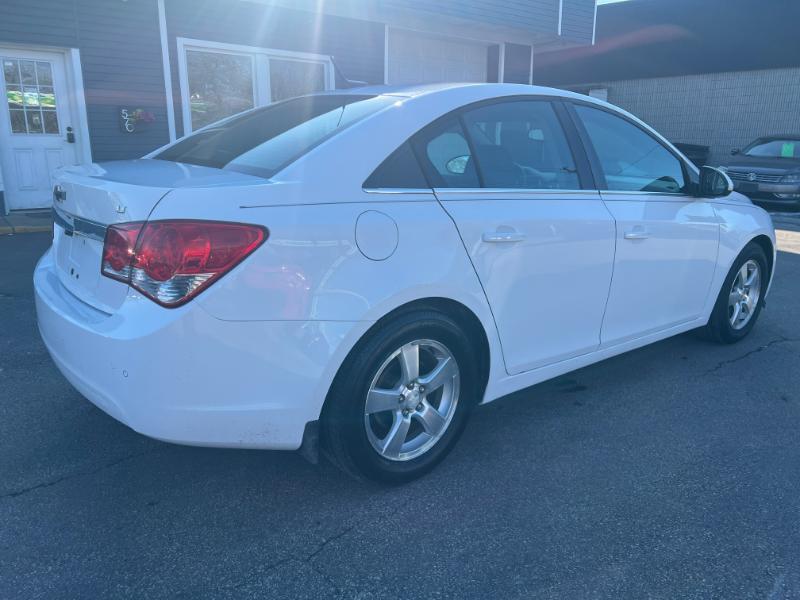 Chevrolet Cruze 1LT 2012