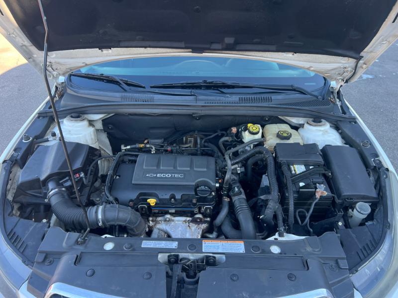 Chevrolet Cruze 1LT 2012