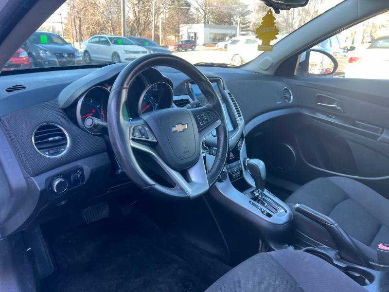 Chevrolet Cruze 1LT 2012